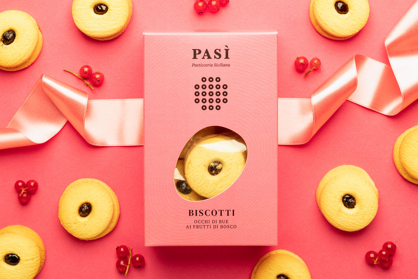 Biscotti Occhi di Bue con passata di Frutti di Bosco