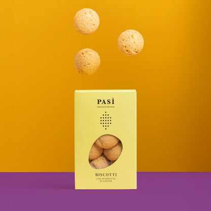 Biscotti con Scorzette di Limone